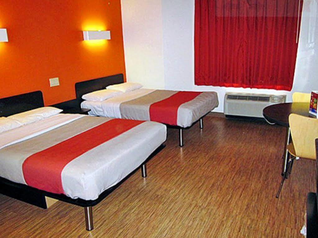 Motel 6-Plano, Tx - West - Frisco Εξωτερικό φωτογραφία